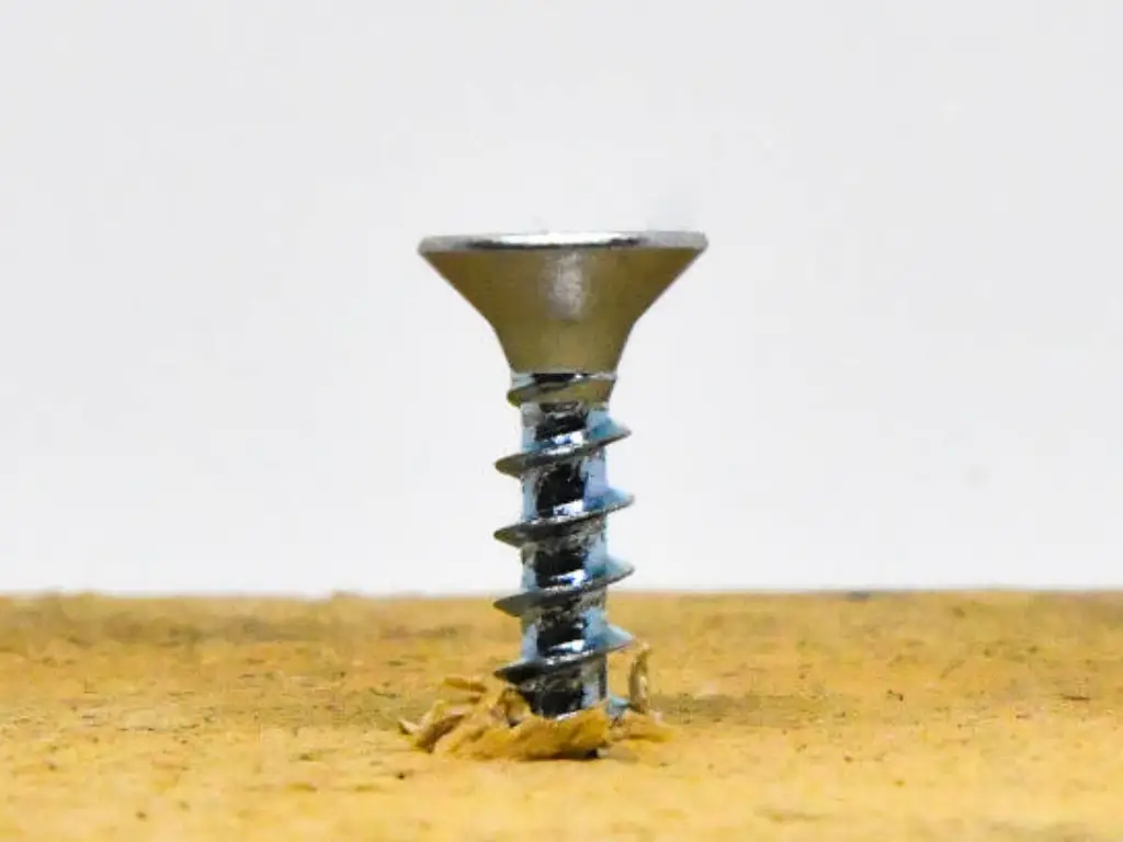 countersunk head screw
