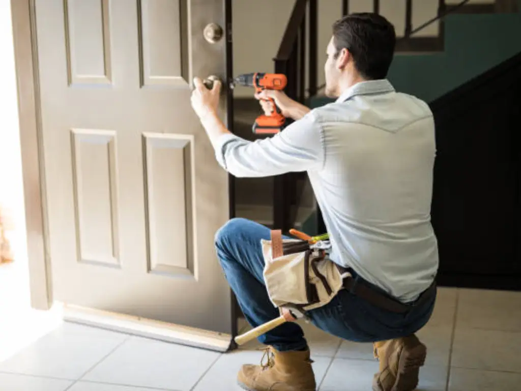 installation for door knob