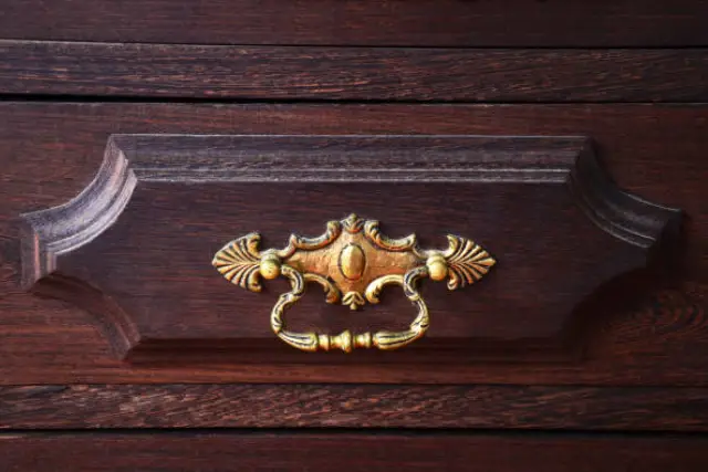 antique cabinet hardware